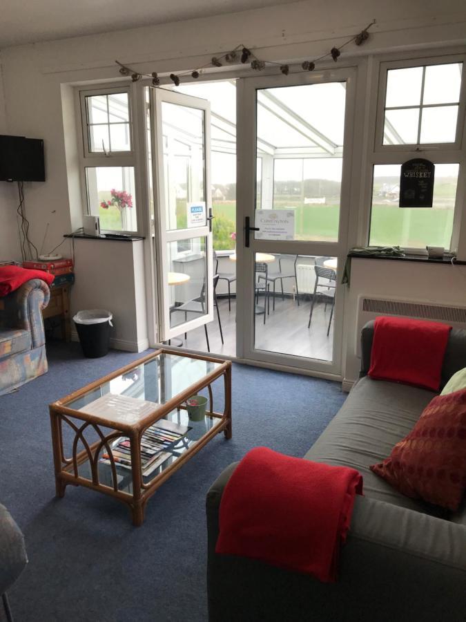 Finn Mccools Giants Causeway Hostel Bushmills Exterior photo