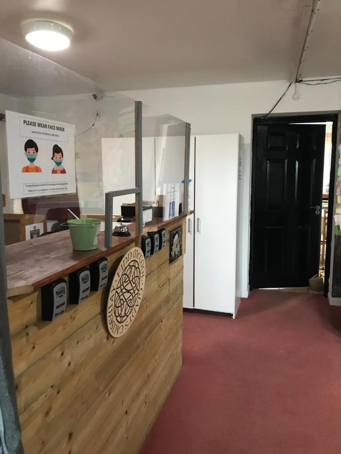 Finn Mccools Giants Causeway Hostel Bushmills Exterior photo