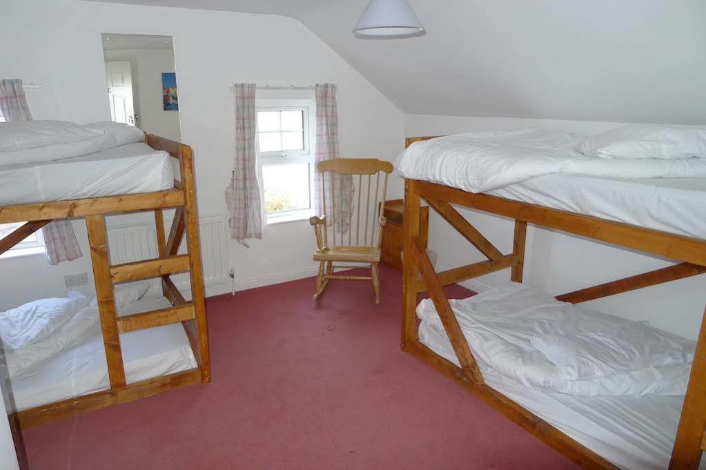Finn Mccools Giants Causeway Hostel Bushmills Exterior photo